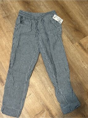 L.L. Bean Navy and White Striped Casual Linen Pants. Pull on, elastic waistband
